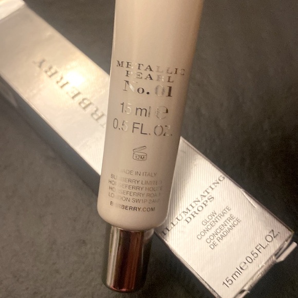 Burberry Illuminating Drops Glow Concentrate NEW - Picture 4 of 6